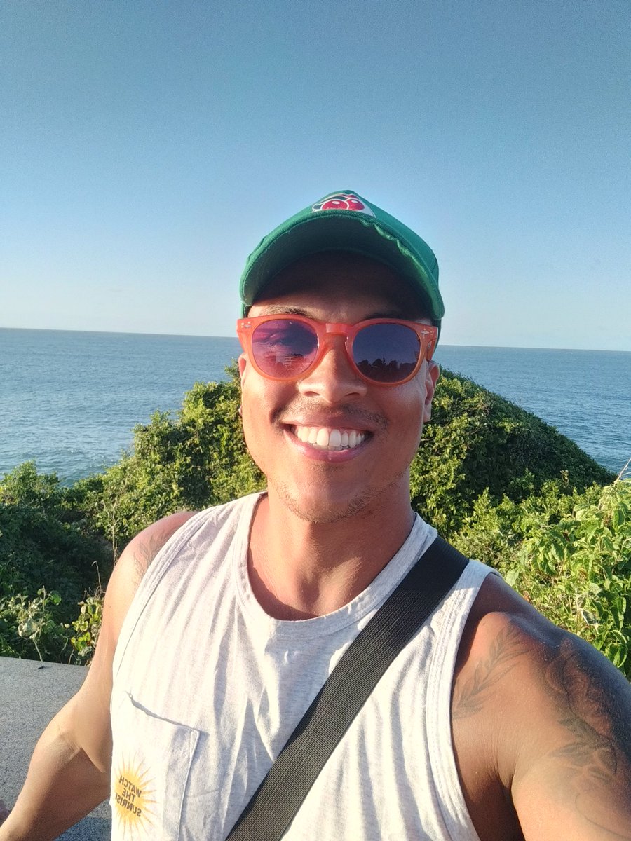 brunosbrant's tweet photo. Um por do sol em SSA

#ssa #Salvador #Bahia https://t.co/YLiquPGYwj