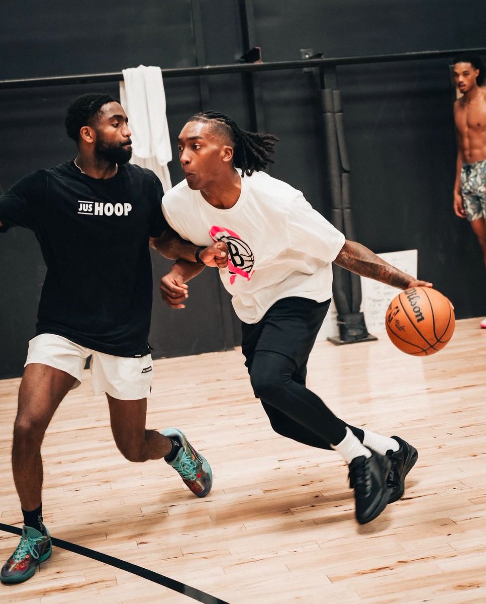 Noah Clowney and Terance Mann working out with @chrisjohnsonhoops on IG 📸