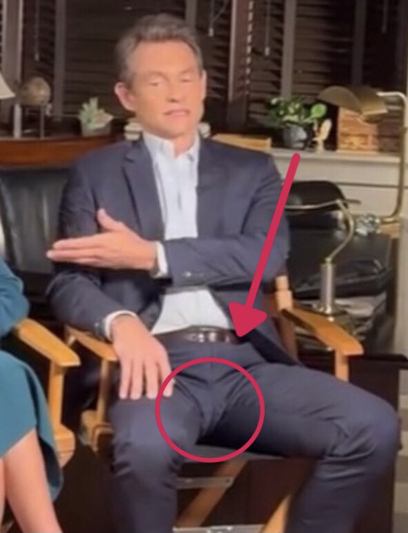 cattiballecter's tweet image. I post from here btw