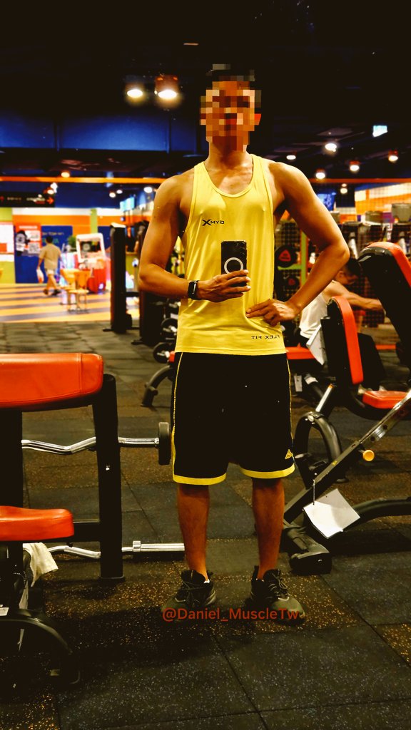 今天是個人最喜歡的主題色💪✨
內褲也是黃的😊
#Worldgym #World_gym #世界健身 #萵苣