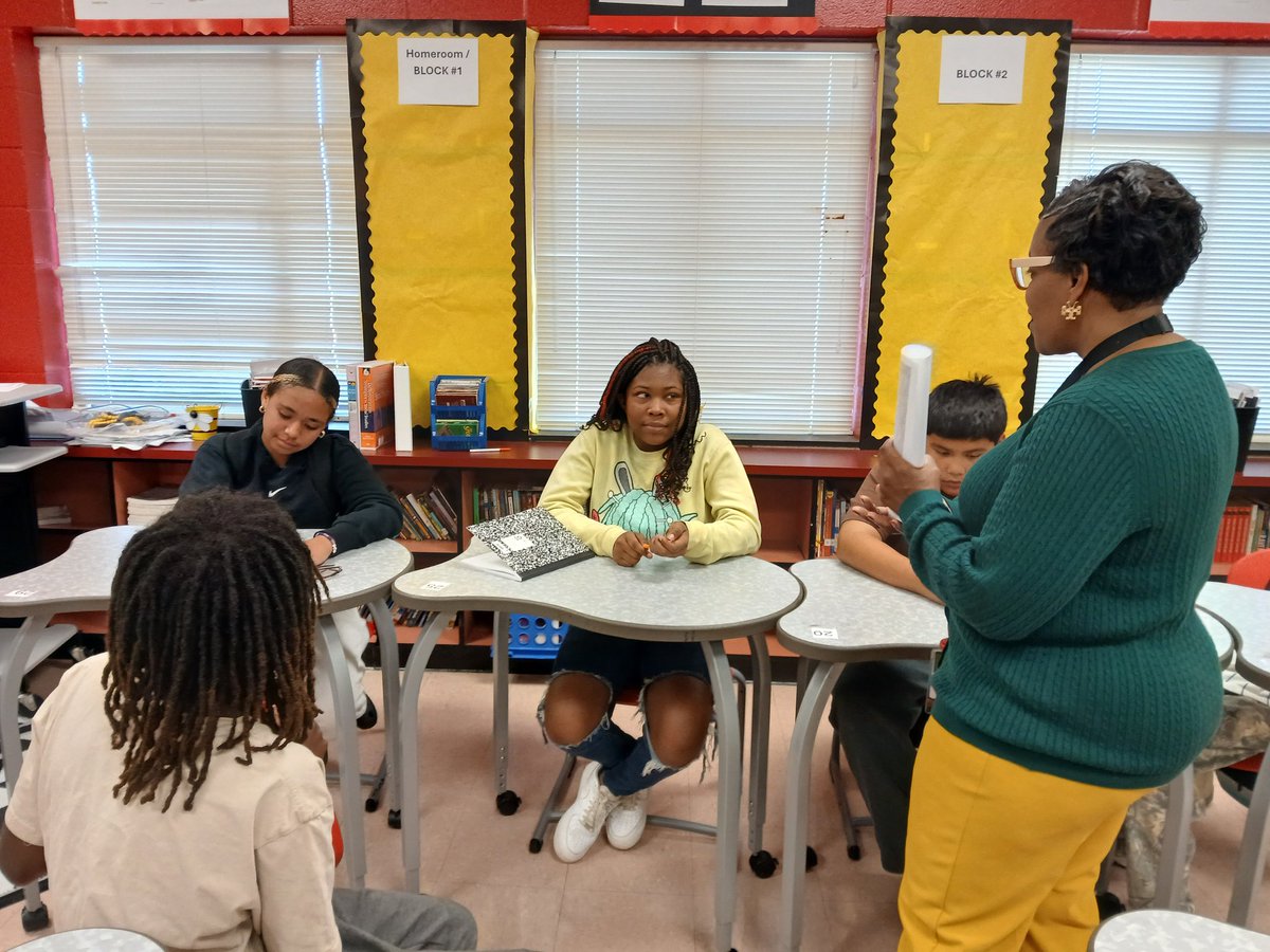 7th graders use the 8 habits and POG attributes to demonstrate knowledge of being effective communicators, key contributors, and collaborators and how to state a claim or counterclaim while finding their voice and seeking first to understand <a href="/AGHoulihan/">Andrew G. Houlihan</a> <a href="/kimfisenne/">Kim Fisenne</a> <a href="/UCPSNC/">Union County Public Schools</a>