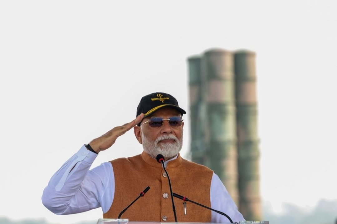 भारत के यशस्वी प्रधानमंत्री, जन-जन के प्रेरणास्त्रोत और विश्व पटल पर भारत की पहचान को नई ऊँचाइयों तक ले जाने वाले माननीय श्री नरेंद्र मोदी जी को जन्मदिन की हार्दिक शुभकामनाएं। 🙏🇮🇳✨

ईश्वर आपको दीर्घायु, स्वस्थ जीवन और राष्ट्र सेवा की निरंतर शक्ति प्रदान करें। 🌸