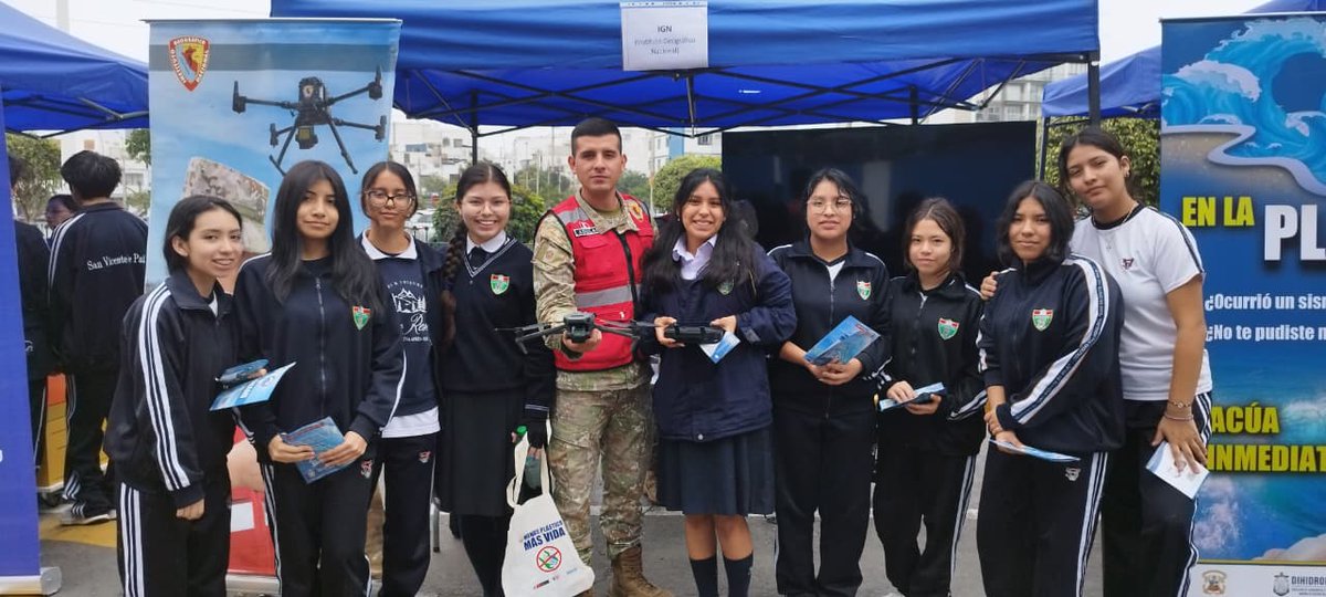 📍 Hoy el IGN participa en la Segunda Feria de Gestión del Riesgo de Desastres de Surquillo 2025.
🗺️ Presentamos cómo la cartografía y la información geoespacial apoyan en la prevención y respuesta ante emergencias.