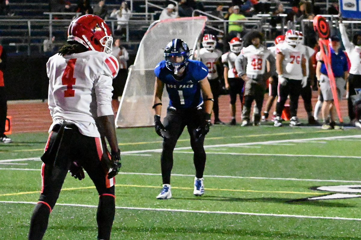 Macario Mendez (@macariom2026) on Twitter photo Weeks 1-4 Highlights, good start to the season so far, can’t wait to keep working!!
<a href="/_CoachTeague_/">Luke Teague</a> <a href="/_damonhunter/">Damon Hunter</a> <a href="/Coach_Haston/">Logan Haston</a> <a href="/IndianaPreps/">Indiana Preps</a> <a href="/PrepRedzoneIN/">Prep Redzone Indiana</a> <a href="/SidelinePreps/">Sideline Preps</a> <a href="/DreScruggs_/">D'Andre Scruggs</a> <a href="/CoachWaddle/">Andy Waddle</a> <a href="/Coach_Boddie/">Jared T. Boddie</a>
—> hudl.com/v/2ShnRb Weeks 1-4 Highlights, good start to the season so far, can’t wait to keep working!!
<a href="/_CoachTeague_/">Luke Teague</a> <a href="/_damonhunter/">Damon Hunter</a> <a href="/Coach_Haston/">Logan Haston</a> <a href="/IndianaPreps/">Indiana Preps</a> <a href="/PrepRedzoneIN/">Prep Redzone Indiana</a> <a href="/SidelinePreps/">Sideline Preps</a> <a href="/DreScruggs_/">D'Andre Scruggs</a> <a href="/CoachWaddle/">Andy Waddle</a> <a href="/Coach_Boddie/">Jared T. Boddie</a>
—> hudl.com/v/2ShnRb