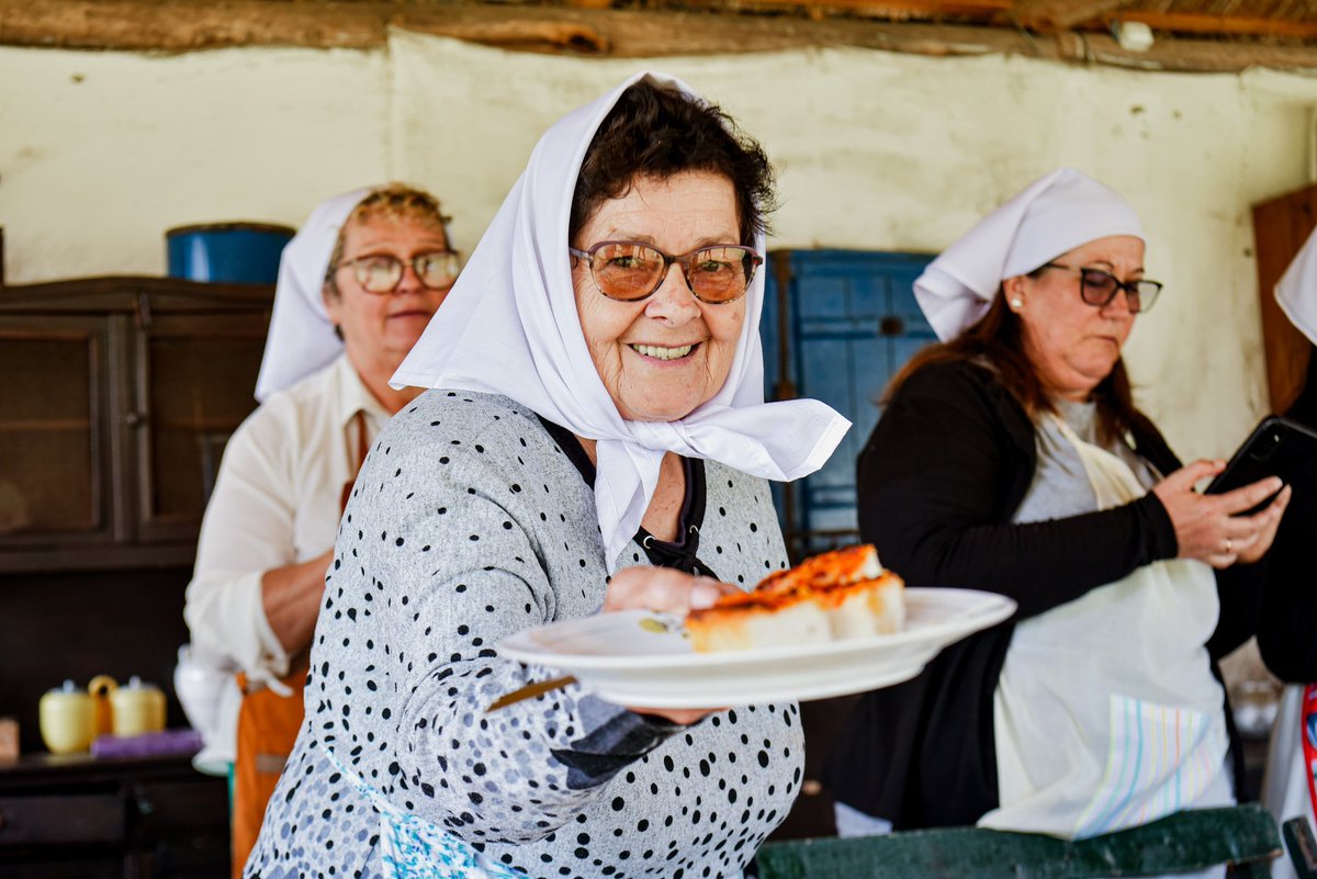 👩‍🌾Lanzamiento de la 8va edición de la Fiesta de la Chacra! 

En San Jacinto, autoridades departamentales y locales, junto a las comisiones de Fomento Rurales se reúnen en el predio de la Fiesta para anunciar una nueva edición de esta celebración de nuestra identidad chacarera.