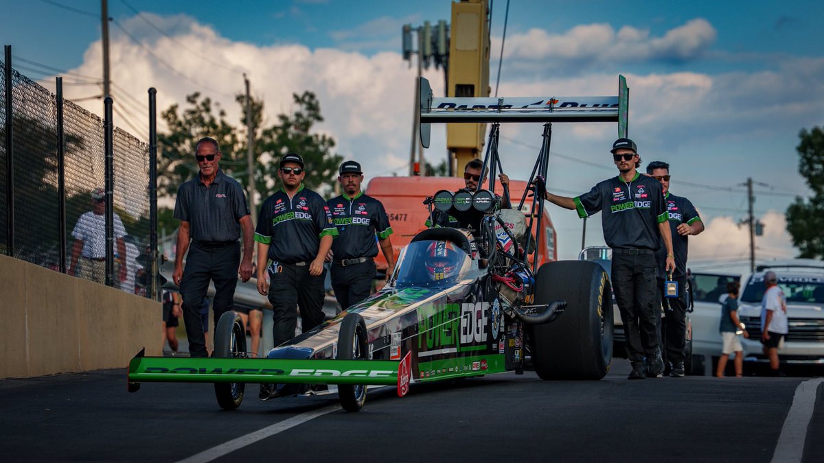 RickWareRacing's tweet photo. #SQUADGOALS
@ClayMillican & Crew going #4wide
Home race for RWR this wknd - Let’s Go! https://t.co/SYf0wD2yo2