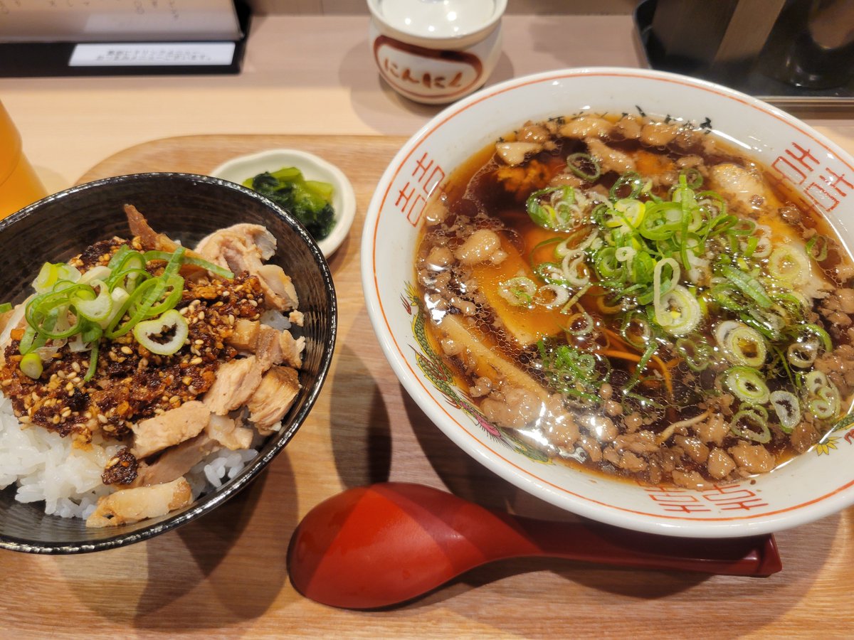 深夜なので飯テロします
最近食べた、麺たち。暑いからつけ麺多め。