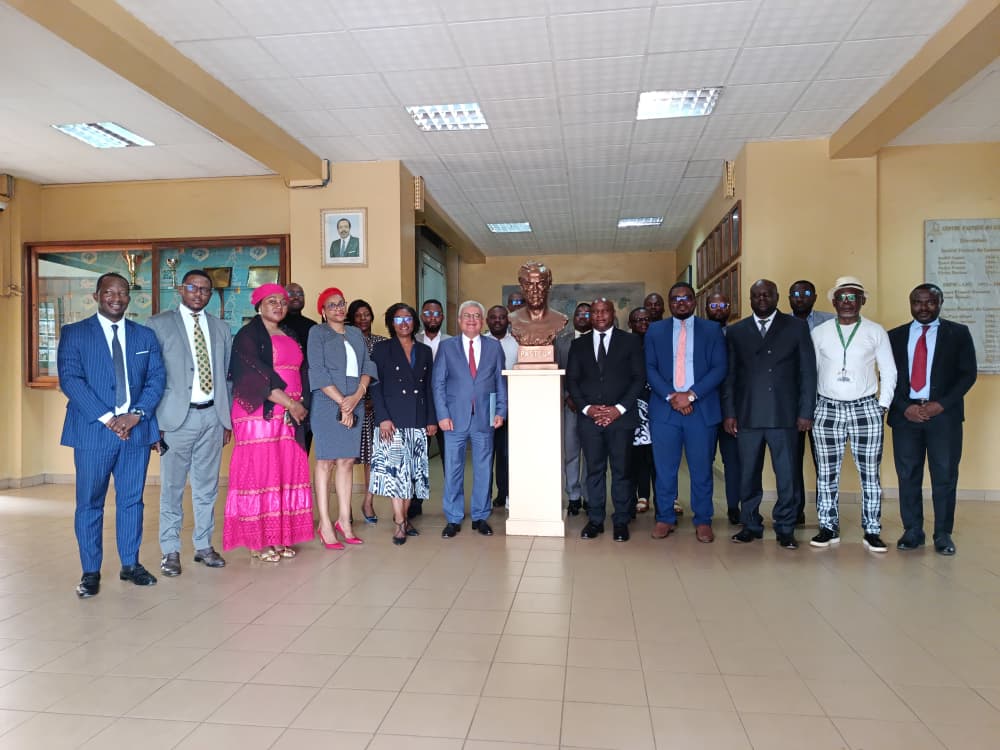 CentrePasteur's tweet image. 🎓 Au CPC, nos cadres se forment aux meilleures pratiques de gestion budgétaire grâce au Programme Supérieur de Spécialisation en Finances Publiques. Objectif : un budget-programme 2026 conforme aux standards
#CPC #PSSFP #Budget