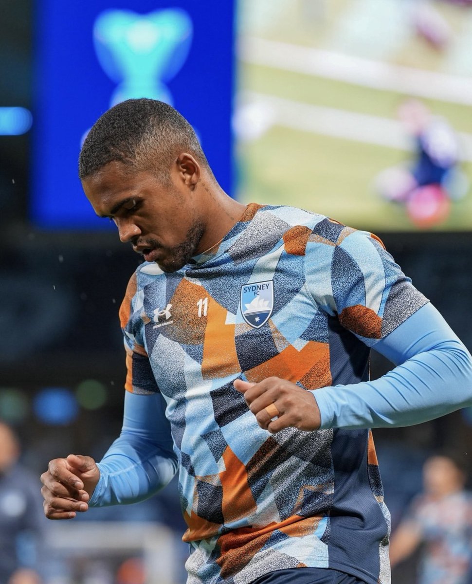 futebol_info's tweet image. ⚠️ AGORA!

Douglas Costa tem prisão decretada pela 6ª Vara de Família de Porto Alegre por dívida de R$ 492 mil em pensão alimentícia dos filhos.

O jogador teve o contrato rescindido hoje com o Sydney FC, da Austrália.

A prisão tem duração de 30 dias. O mandado de prisão tem…