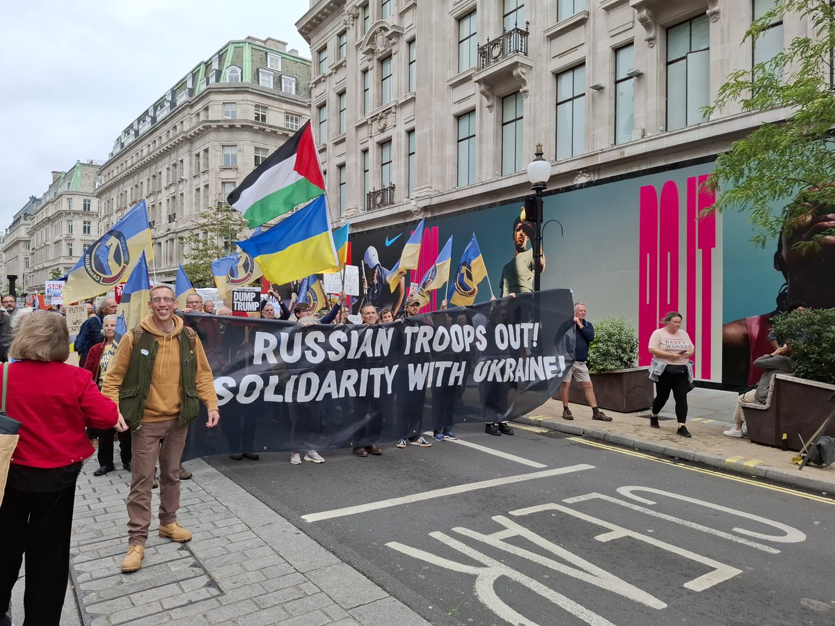 Piethagoram's tweet image. 17Sep25 #stoptrumpprotest #StopTrumpCampaign
#SupportUkraine