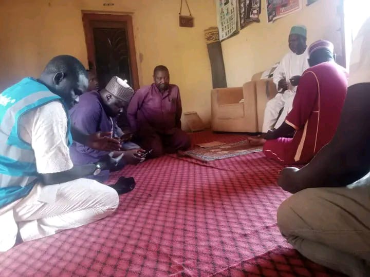 DDarazo18855's tweet image. Wahu is the largest town in Darazo LGA, once had only one broken solar light. Today, by the effort of Usman Ya’u Shehu they now have 20 working solar lights This is true leadership — service without holding any government office #LeadershipByExample #CommunityFirst
@Usman_Yau_78