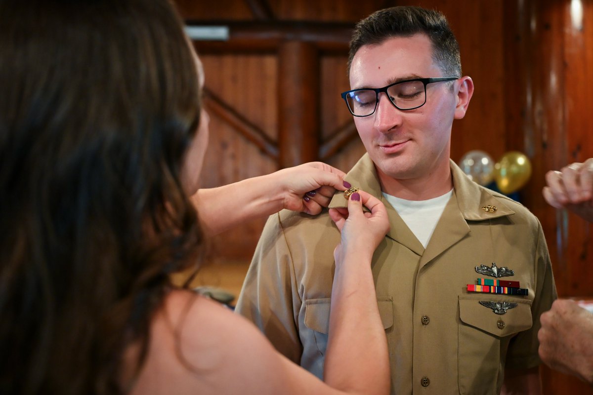 NTAGPNW's tweet photo. X (Twitter)

ICYMI: On Sept. 16, NTAG PNW welcomed 4 new Chiefs—from nuclear to medical to Navy Counselors. These leaders rose through the ranks to guide the next generation. ⚓️

Start your journey today: https://t.co/nEo99Ja9oi | 1-800-USA-NAVY https://t.co/k1T73GZ82o