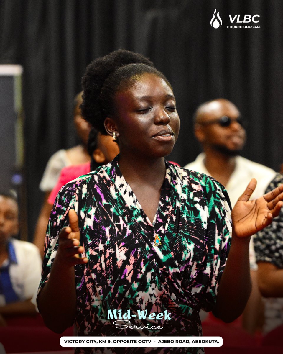 VLBCint's tweet image. Royal Feast Midweek Worship was a river of joy and power! 

We praised without boundaries, lifting our voices and hearts in total surrender.

#Vlbcint
#vlbc
#recoverytime 
#royalfeast 
#apostlelawrenceachudume