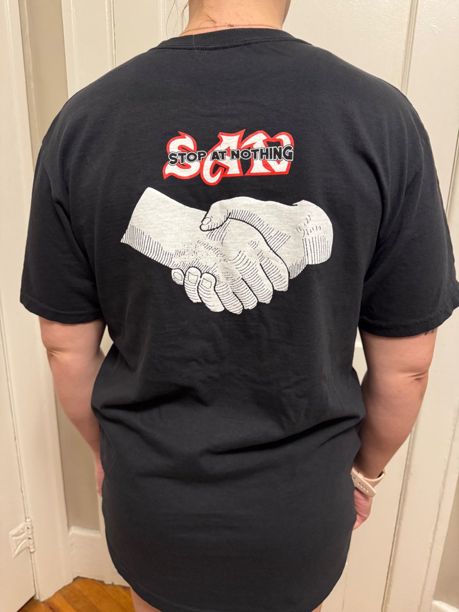 string_bean77's tweet image. New shirts for the show at The Metal Frat on Friday oooooo yeahhhh