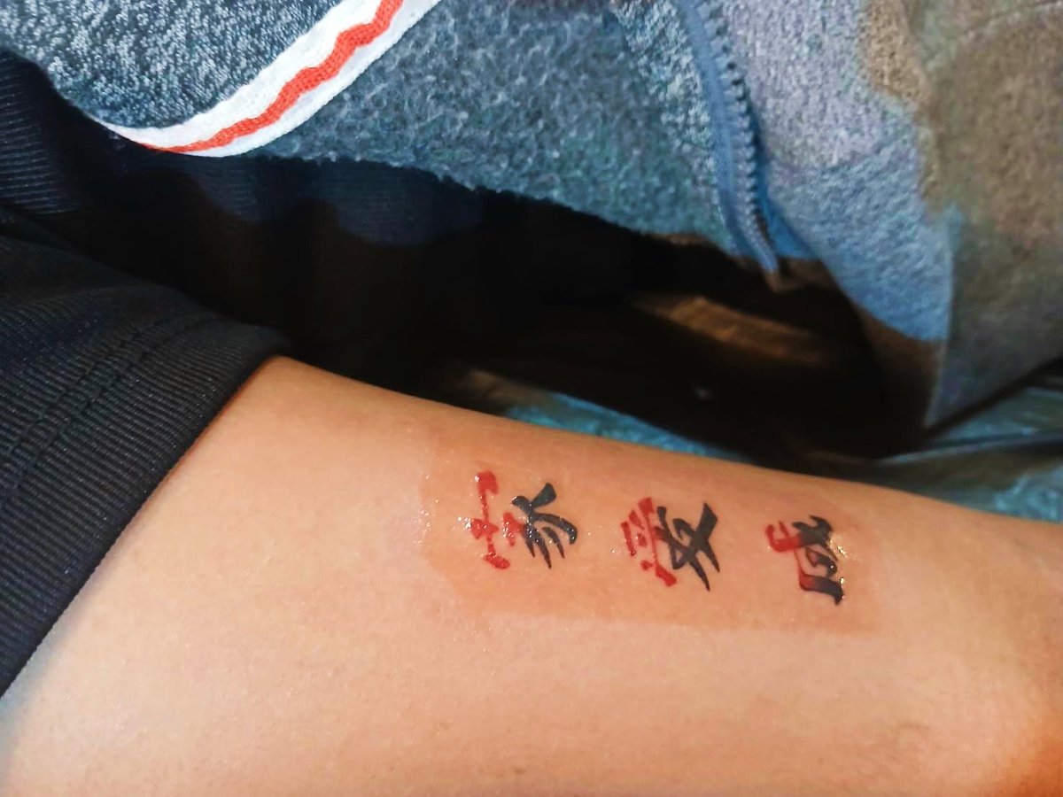 bankmanggaprun's tweet photo. MANGGAPRUN TATTOO STUDIO PHUKET  
#รับสักลายภูเก็ต 
#แก้ไขออกแบบลายสัก 
#แมงกะพรุนภูเก็ต 
#แบงค์แมงกะพรุน
#ภูเก็ตแทททู
#รับสักลาย 
#tattoophuket 
#แทงให้คิดถึง 
#phuketthailand 
#ทีมงานแมงกะพรุนภูเก็ต https://t.co/jnEKtlsDkR
