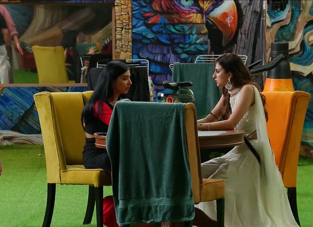 Tanya - Neelam nomination me aate he heel jati  hai lmao 
Aur ab Kal
Tak theek hogi,

Baseer looser bat karne ki tamiz nai hai,

Acha Kia Tanya ne tumhara nam leke aur Tanya kabhi Aapko bhaw nahi deti hai 

#TanyaMittal 
#BiggBoss19