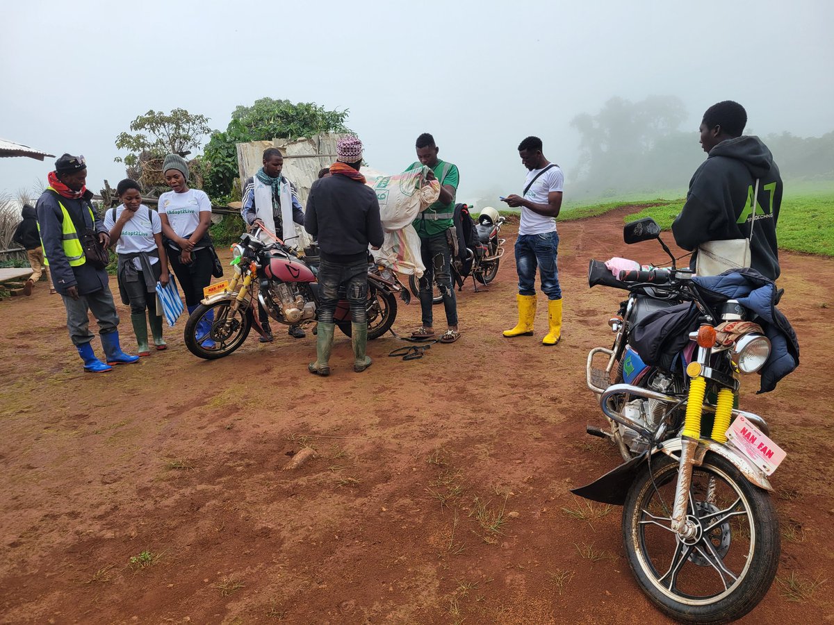 Sunday Geofrey (@sundaygeofrey5) on Twitter photo Grassroots climate action! Team <a href="/SSuhucam/">Support Humanity Cameroon - SUHUCAM</a> braved the bad roads & poor weather conditions to meet with frontline communities in NW #CRM. We are making sure, no one, no community is left behind. <a href="/SFehnui66335/">Sandra Tuombouh</a>
#communityresilience Grassroots climate action! Team <a href="/SSuhucam/">Support Humanity Cameroon - SUHUCAM</a> braved the bad roads & poor weather conditions to meet with frontline communities in NW #CRM. We are making sure, no one, no community is left behind. <a href="/SFehnui66335/">Sandra Tuombouh</a>
#communityresilience