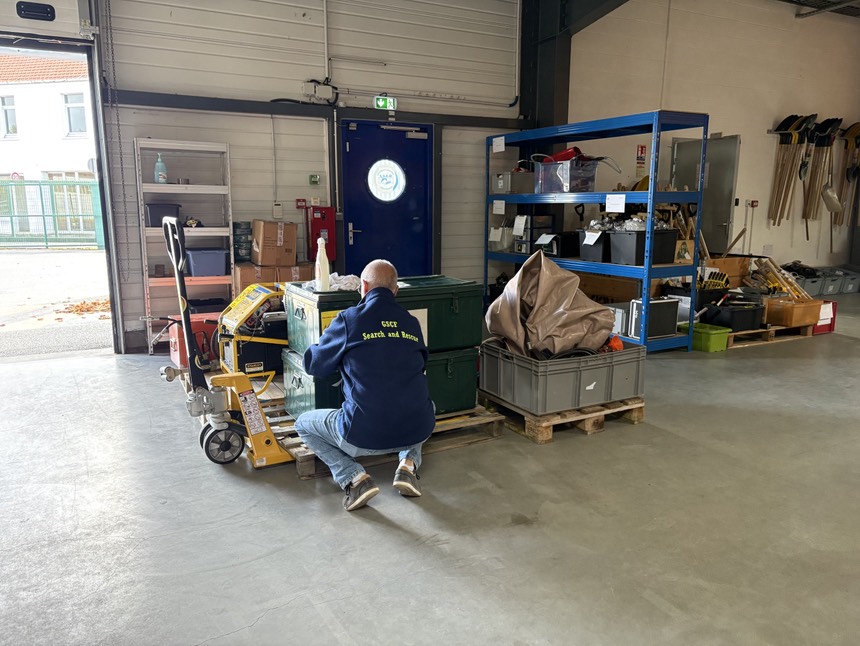 Hier, nous étions en préparation de missions en Croatie 🇭🇷 et en Ukraine 🇺🇦.
Toujours prêts à soutenir pompiers et populations.
#Solidarité #PompiersHumanitaires #GSCF