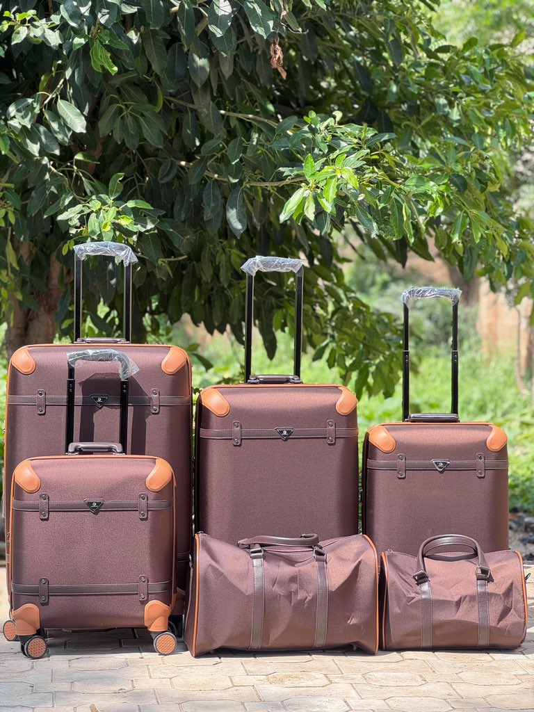 New arrival 
Luxury luggage’s 
Price tag : 320k
📍Kano 
Delivery nationwide 
📞 09067580268
Please kindly repost