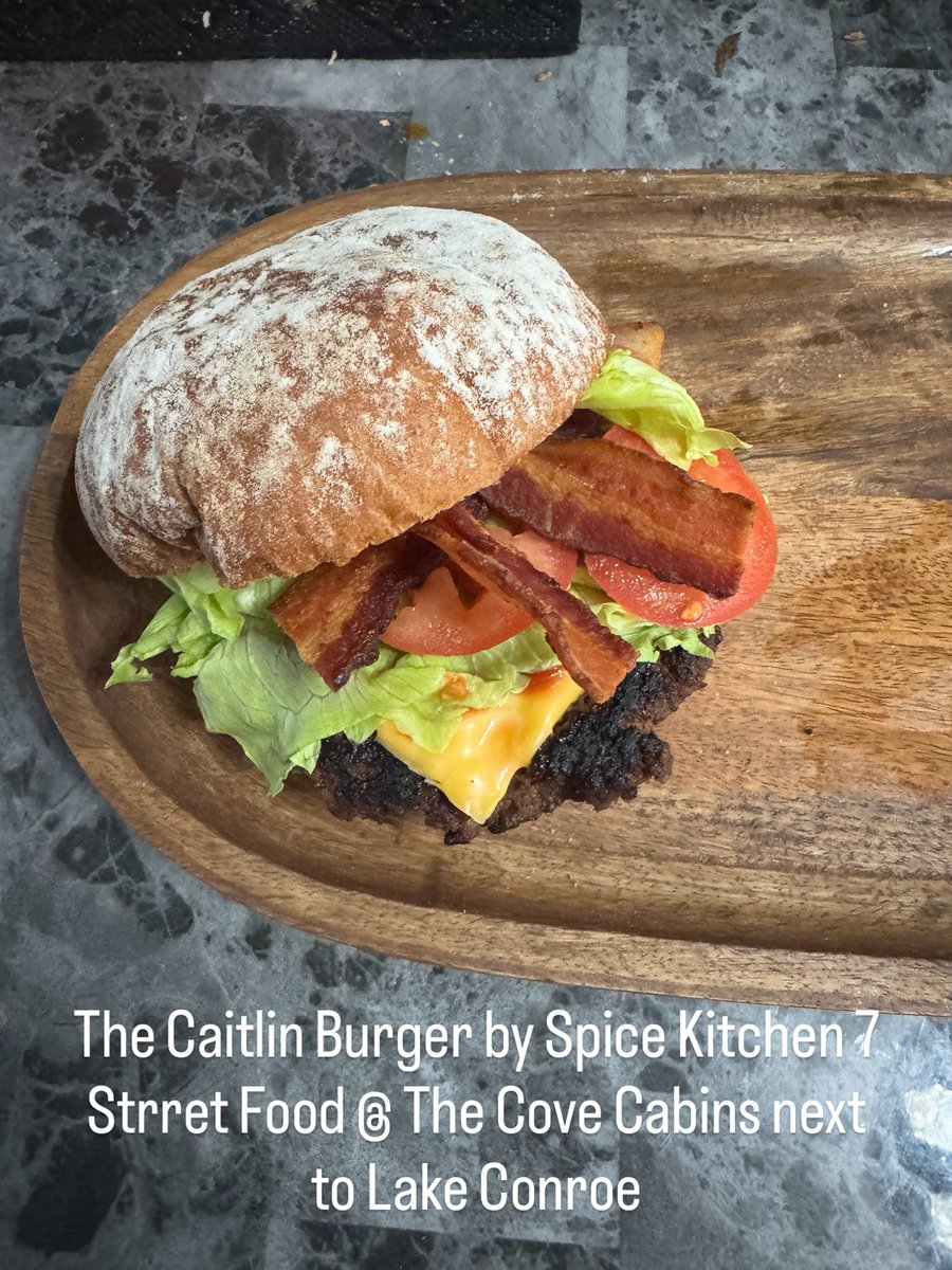 spicekitchen7's tweet photo. Street Food at the Cove Cabins in Lake Conroe https://t.co/nvwvJodYmT