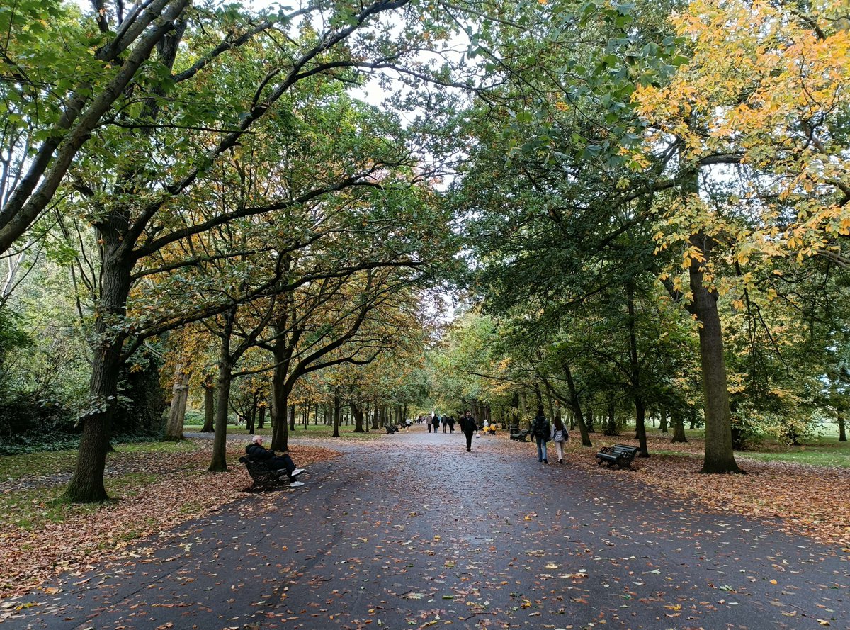 don't listen to the comments London is beautiful