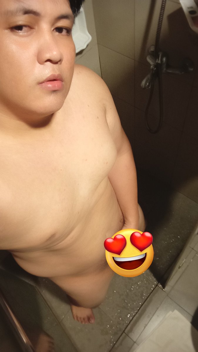 DAVECORTES29's tweet photo. Hello 
Chubby panatik's
Available po ako sa mga nag hahanap Ng chubby na malaki at mataba na titi pwdi po ako mabilis kausap 
DM po 09772638189
#masahista 
#chubbypanatiks 
#massage 
Pa heart follow and retweet po mga sir maraming salamat https://t.co/dcZErjj51B