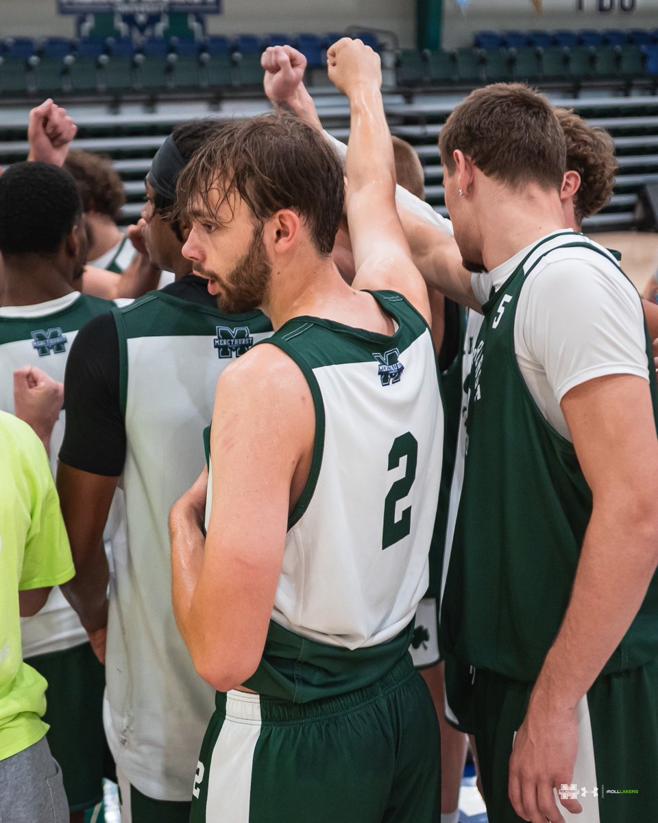 HurstMBBall's tweet image. Stomping grounds 🥾🏀

#RollLakers☘️