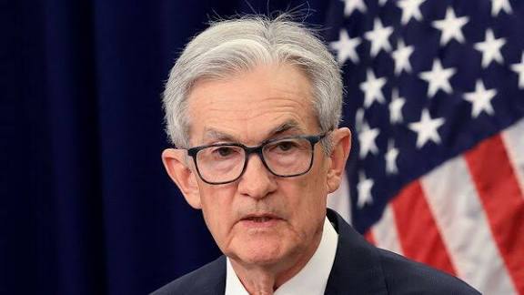 wiseadvicesumit's tweet photo. 🚨 FOMC SEP HIGHLIGHTS:

• Fed sees 50bps more cuts in 2025
• Gov. Miran dissented, wanted -50bps today
• 9/19 see 2 more cuts, 2 see 1, 6 see none
• Downside risks to jobs rising
• 50bps total cuts expected this year

Is the Fed trading inflation risk for growth? https://t.co/4QPO7j7hGj