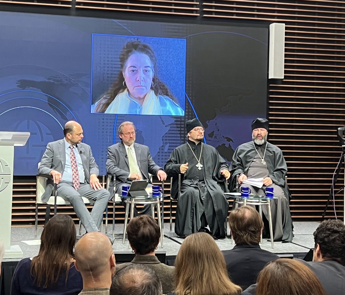 The Russian Orthodox Church has long become a tool of state propaganda, justifying war and promoting the “Russian world.” In a new discussion with the representatives of the anti-war clergy Vladimir Kara-Murza explores the role of the state-controlled Church in silencing dissent,