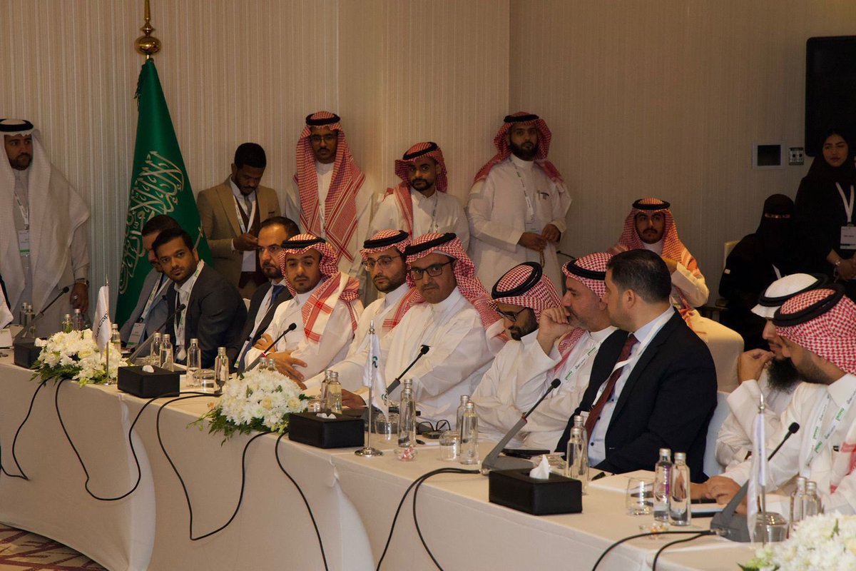 لمّاح tweet media