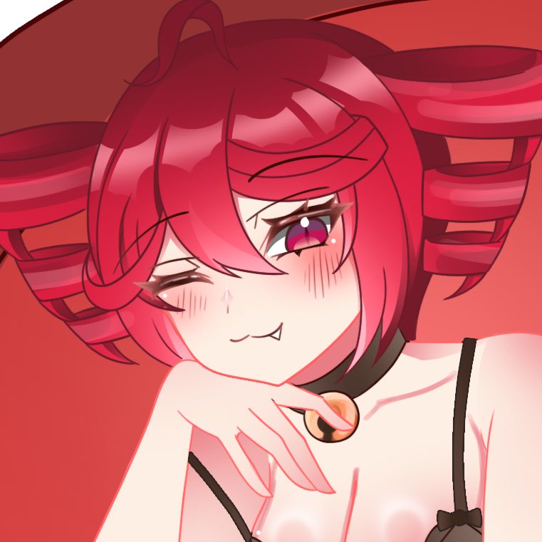 Le tira un ojo y le guiña un beso 🫦☺️

O algo así era…