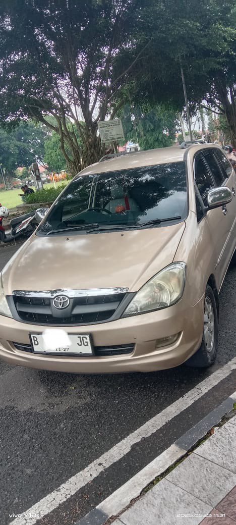 AjizAW's tweet photo. Innova tipe V 2004 bensin manual
Kondisi overall like new rawatan pribadi servis rutin
Ps pw normal Ac menggil
Kaki kaki senyap doubledin android
Lampu led 
Stnk bpkb ready pajak telat 6
bulan
Harga 85jt nego
Lokasi godean sleman
Wa 082134817846 @JanganGoyah maturnuwun mas 🙏 https://t.co/Hcs2D9URqF