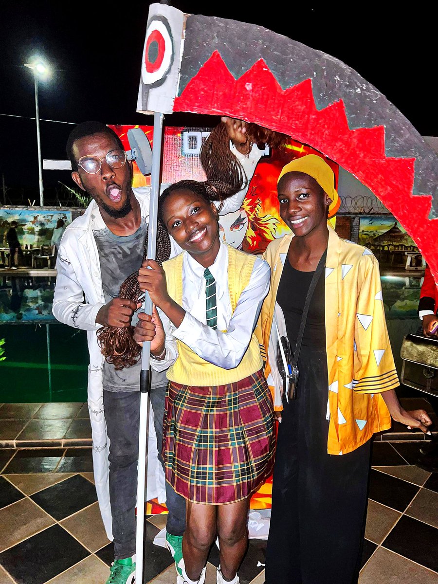 ✨ Ce samedi 13 Septembre, nous étions présents à l’Otaku Odyssée Act 3 au Club Hanane ! 🎉
📜 Nous avons tenu un stand de calligraphie japonaise et profiter de l’extraordinaire concours de cosplay où se sont mêler passion et créativité 🤩
Une journée formidable rm ❤️🇯🇵