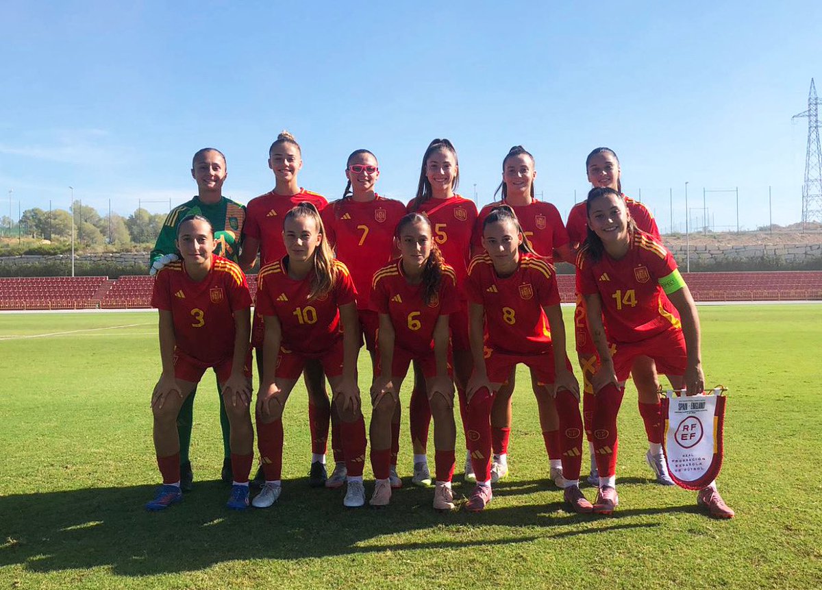 Ciudad Deportiva Camilo Cano La Nucía (@cdcamilocano) on Twitter photo 🏟️⚽️ Preparando el Mundial de Marruecos 2025 en <a href="/LaNuciaES/">La Nucía</a>!
Esta mañana se ha vivido un emocionante amistoso Sub-17 en el <a href="/EstadiLaNucia/">Estadi Olímpic Camilo Cano La Nucía</a>, en el que la <a href="/SEFutbolFem/">Selección Española Femenina de Fútbol</a> se ha impuesto a Inglaterra por 1-0! Enhorabuena cracks‼️
📰👉🏻 lanucia.es/Actualidad/not…
#LaNucíaCiudadDelDeporte 🏟️⚽️ Preparando el Mundial de Marruecos 2025 en <a href="/LaNuciaES/">La Nucía</a>!
Esta mañana se ha vivido un emocionante amistoso Sub-17 en el <a href="/EstadiLaNucia/">Estadi Olímpic Camilo Cano La Nucía</a>, en el que la <a href="/SEFutbolFem/">Selección Española Femenina de Fútbol</a> se ha impuesto a Inglaterra por 1-0! Enhorabuena cracks‼️
📰👉🏻 lanucia.es/Actualidad/not…
#LaNucíaCiudadDelDeporte
