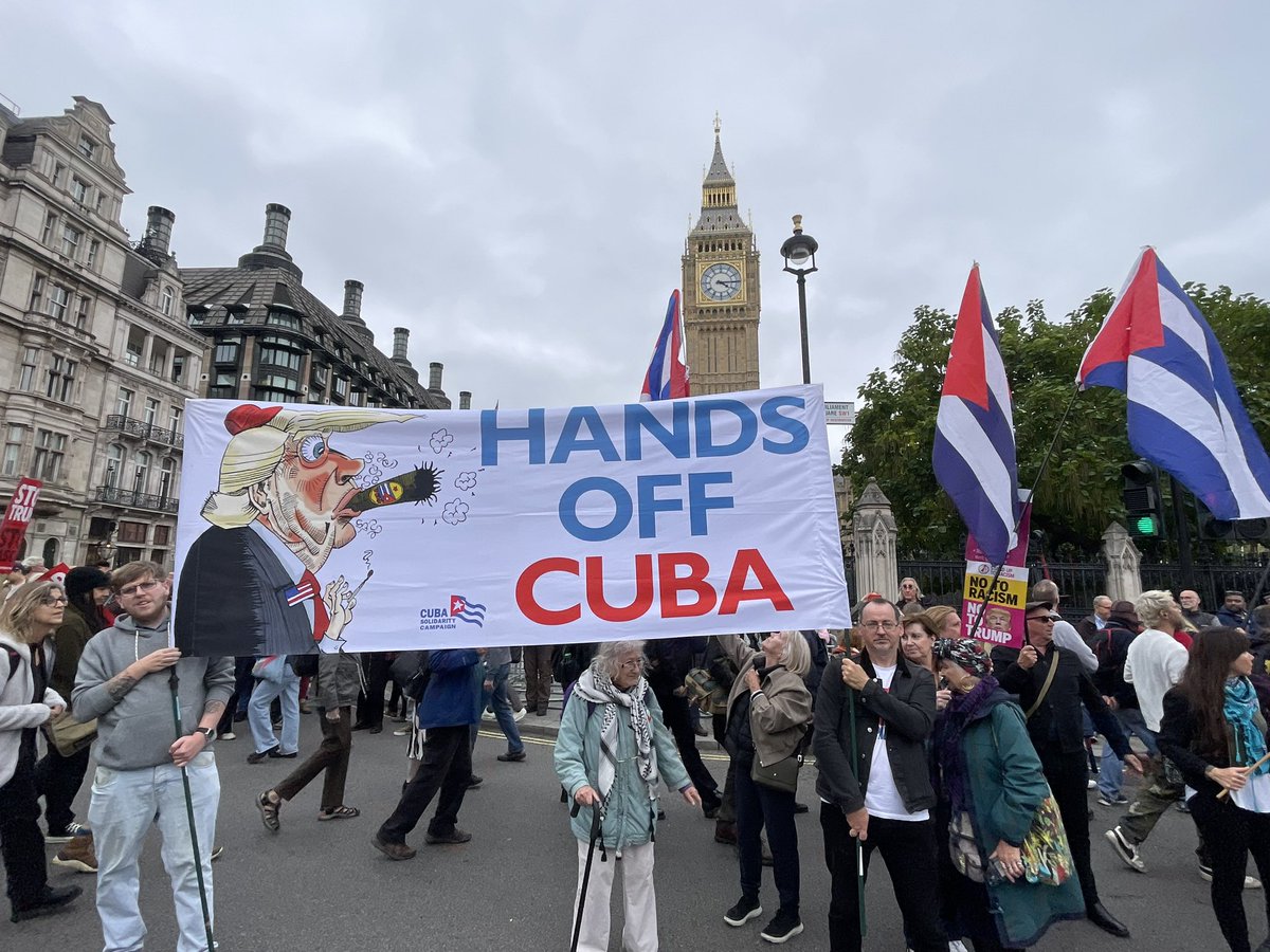 🇨🇺 Trump not welcome!

Marching in London today to demand an end to the blockade and for Cuba to be taken #OffTheList.