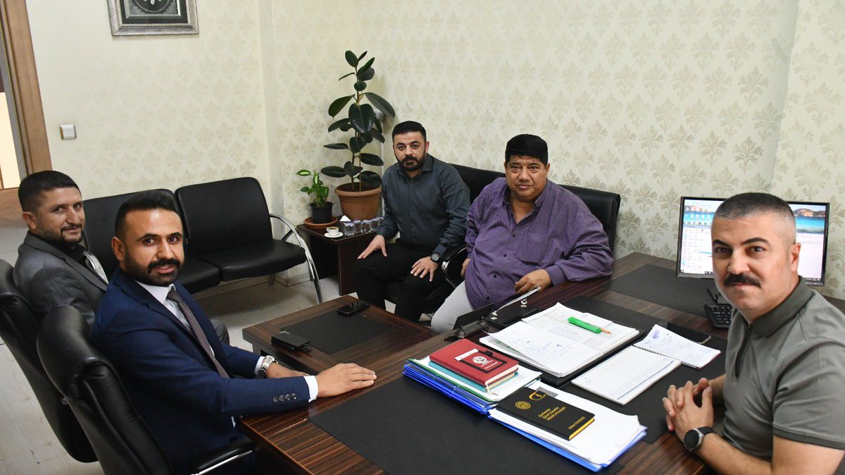 📌 Gaziantep Kantinciler Esnaf Odası olarak;
Bugün Şahinbey İlçe Milli Eğitim Müdür Yardımcısı Mehmet Özdemir’i ziyaret ederek mesleğimizle ilgili istişarelerde bulunduk.
Kıymetli misafirperverliği ve destekleri için teşekkür ederiz.
🤝 Gaziantep Kantinciler Esnaf Odası