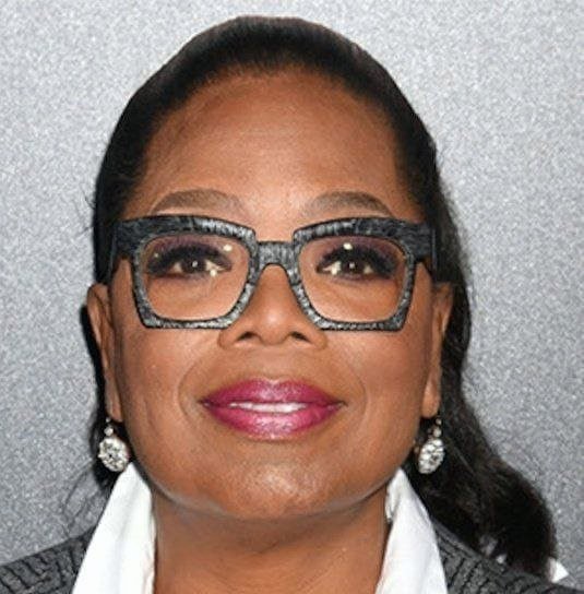 RedLineReportt's tweet photo. 🚨BREAKING: Oprah Winfrey announces she’s leaving America: "I can’t live here for the next four years."

What's Your Reaction? https://t.co/m2PKRBzbP1