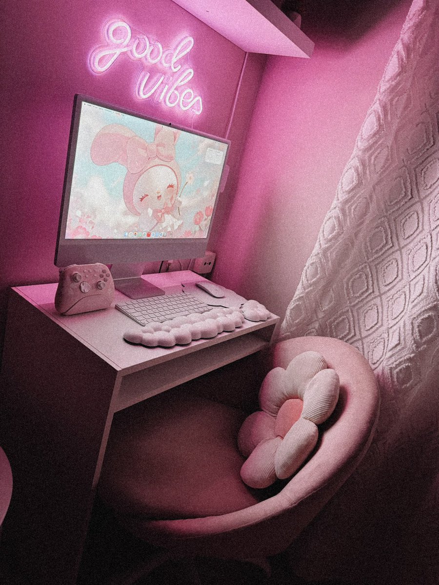 AnotherBplaying's tweet photo. 🌸🩷Good Vibes #Setup https://t.co/eNKL0w0AXs
