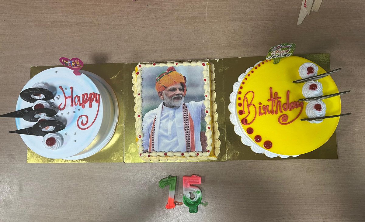 gunafddi's tweet image. 🎉 FDDI Guna celebrated the 75th birthday of Hon’ble PM Shri @narendramodi Ji with a cake cutting &amp;amp; prayers for his good health.

ED Ms. Manju Man inspired staff &amp;amp; students to adopt “Nation First” and contribute towards Viksit Bharat. 🇮🇳

#PMModi75 #FDDIGuna #NationFirst