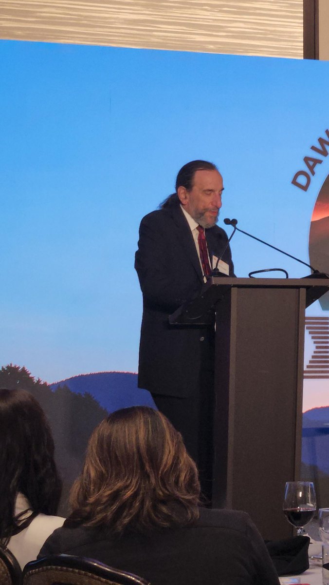 NCIREveterans's tweet photo. NCIRE congratulates VA research leader Dr. Carl Grunfeld for receiving the Barbara West Award for Distinguished Service from NAVREF at its 33rd Annual Conference, September 14-17! The award recognizes his 15+ years of leadership at the VA and UC, San Francisco. https://t.co/hij6O4lQrg