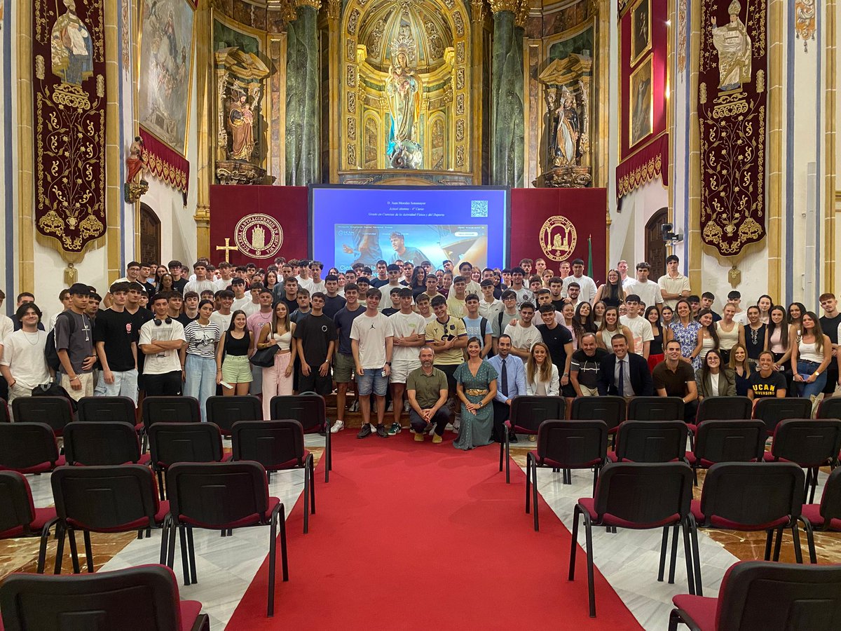 UCAM Universidad tweet media