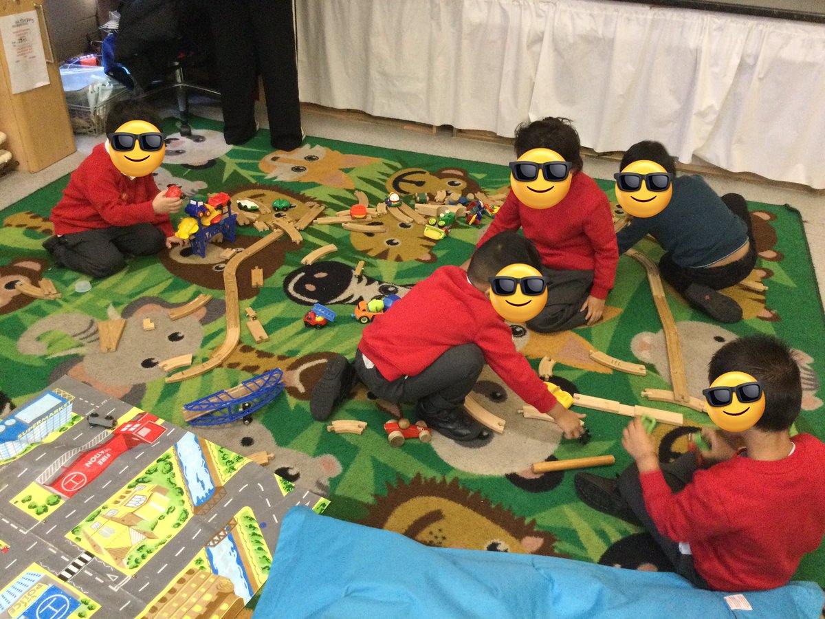 LeighPrimary's tweet image. Look at how happy and settled our Nursery children are and they have become confident and independent explorers.#PSED #PD #makingmemories #relationshipbuilders #lifelonglearners