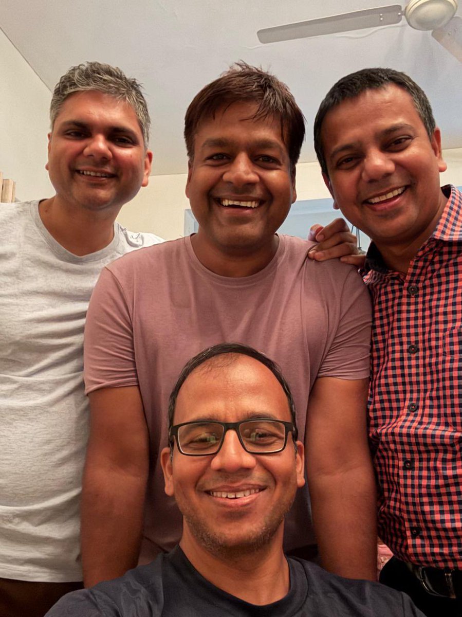 Back to Selfie Moments !!! 
#SelfieVibes 
#Lucknow

<a href="/pankum79/">Pankaj Kumar</a> 
<a href="/Amitguptaias/">Amit Gupta</a> 
#GauravDayal