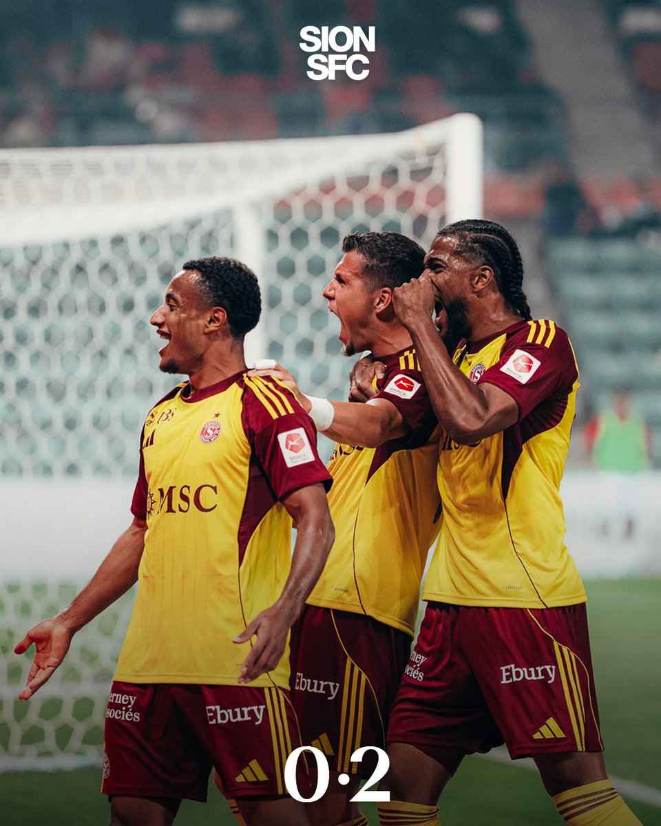 Servette FC (@servettefc) on Twitter photo ๐ฅ ๐๐๐ ๐'๐๐ฆ๐ง ๐'๐ก๐ฬ๐ฉ๐ ๐ฅ
Servette sโoffre le premier #DerbyDuRhรดne de la saison en sโimposant 0-2 face au <a href="/FCSion/">FC Sion</a>, grรขce ร un doublรฉ de ๐บ๐๐๐๐๐ ๐ด๐๐๐ ! ๐ ๐ช
Bravo les gars โค๏ธ๐ฑ๐ป
#NotreVilleNotreClub ๐ฅ ๐๐๐ ๐'๐๐ฆ๐ง ๐'๐ก๐ฬ๐ฉ๐ ๐ฅ
Servette sโoffre le premier #DerbyDuRhรดne de la saison en sโimposant 0-2 face au <a href="/FCSion/">FC Sion</a>, grรขce ร un doublรฉ de ๐บ๐๐๐๐๐ ๐ด๐๐๐ ! ๐ ๐ช
Bravo les gars โค๏ธ๐ฑ๐ป
#NotreVilleNotreClub