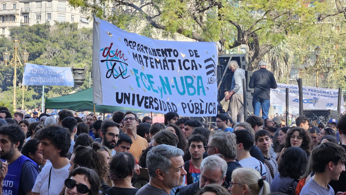 Daniel Carando tweet media