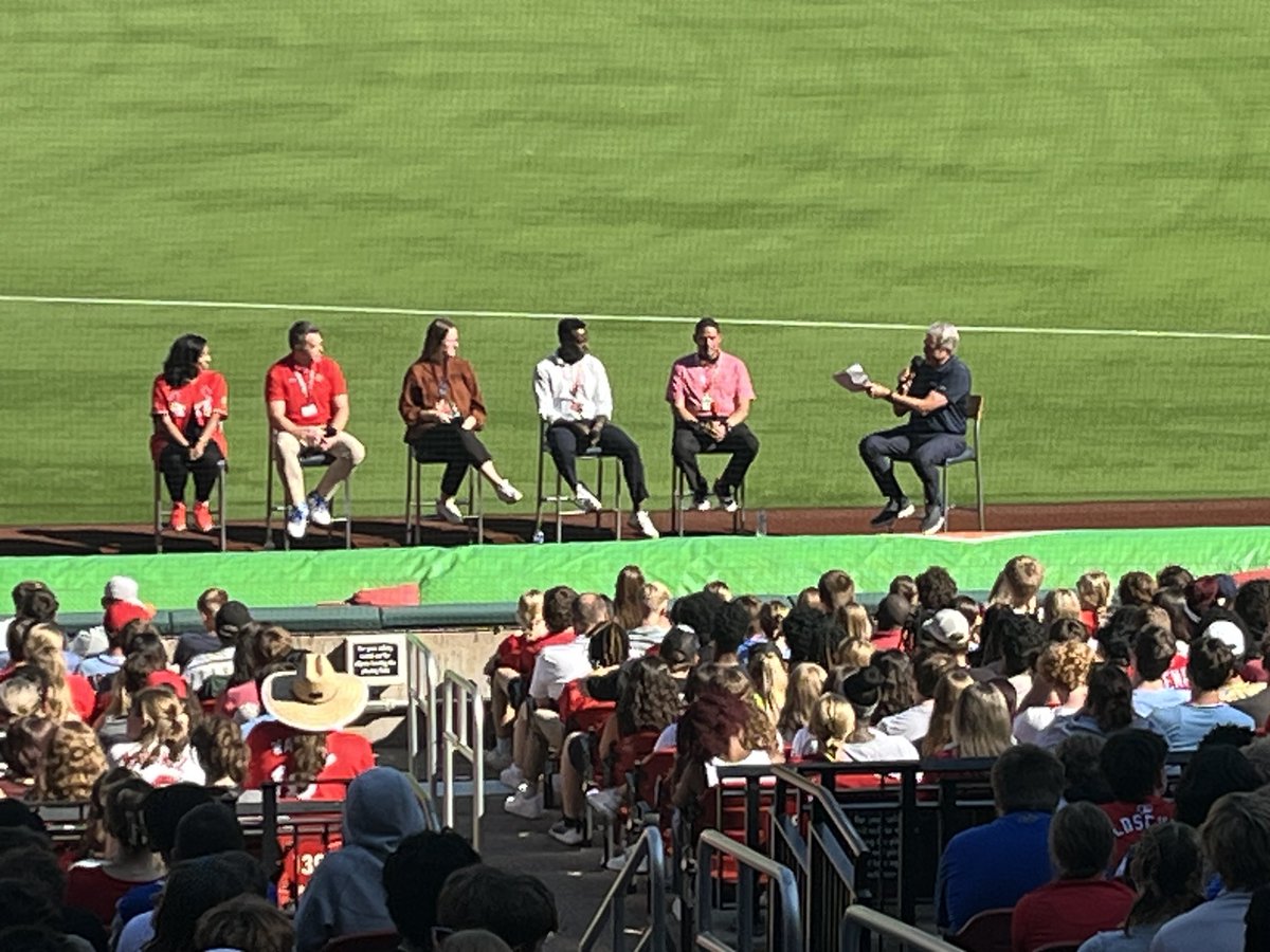 SCHS DECA tweet media