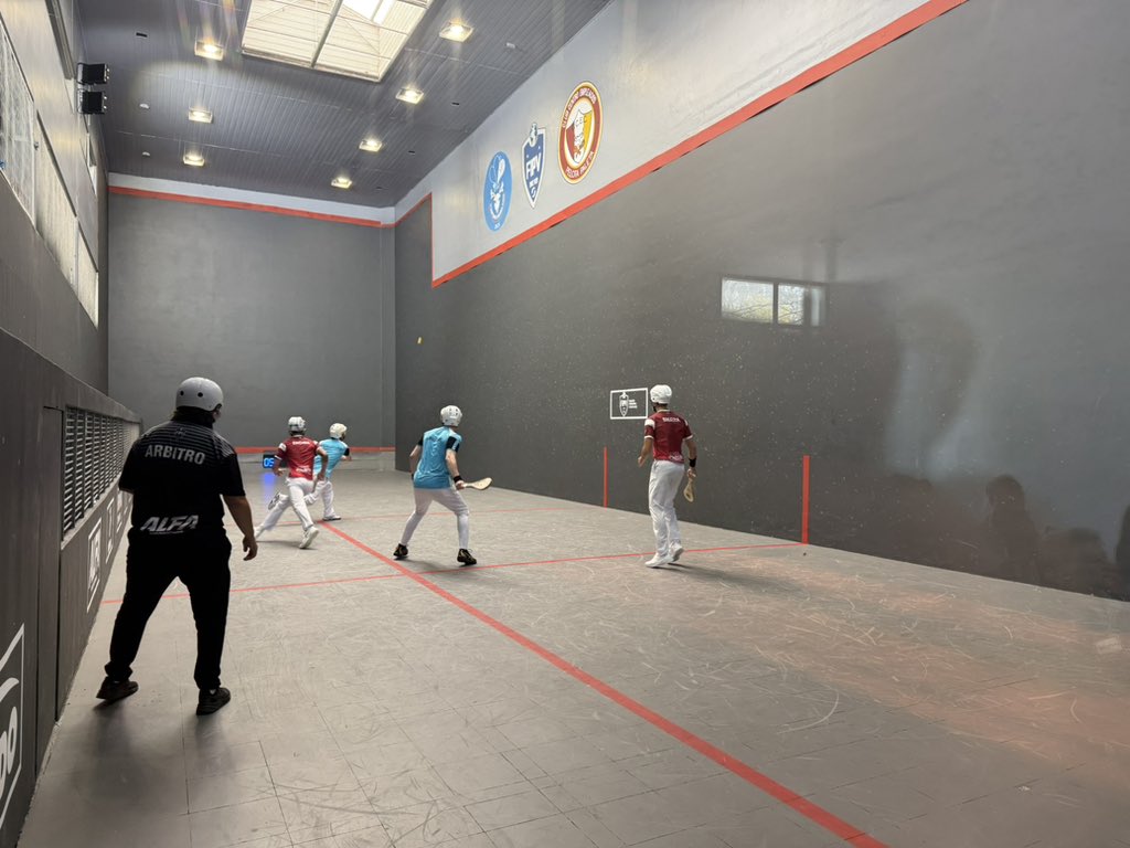 🏆 TRINKETEKO 23 URTEZ AZPIKO MUNDUKO TXAPELKETA

⚾️ PALEA LARRUZ / PALETA CUERO

🔴 EUSKADI 2 (15-15) (Garcia-Sierra)
🔵 URUGUAY 0 (6-5) (Pagalde-Ambrosoni)