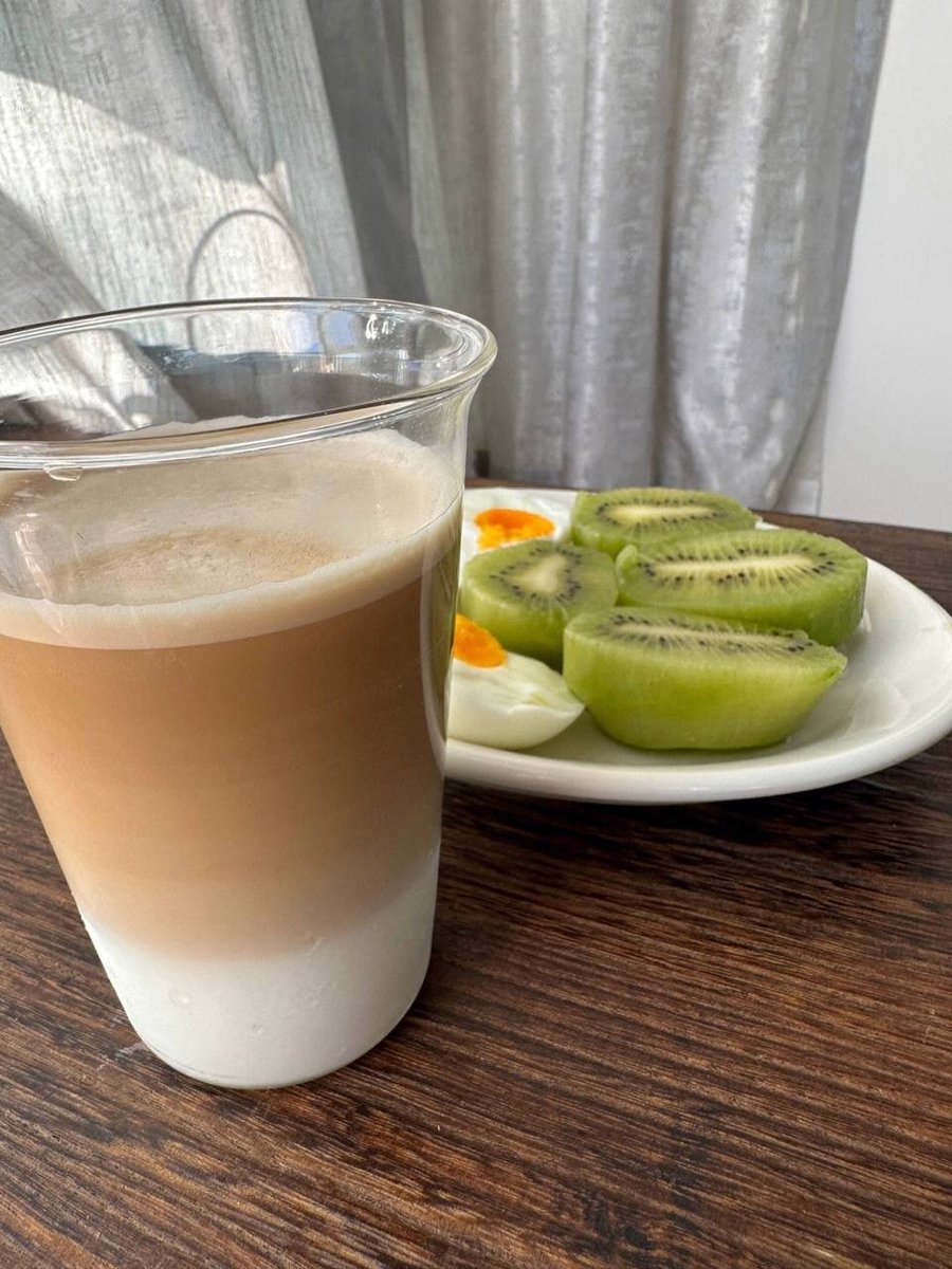 1ramseyalgo's tweet image. enjoy food and drink😊😊