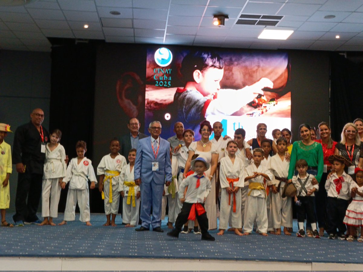 velizcuba's tweet photo. Inauguración del IV Congreso Internacional de Neurodesarrollo, Atención Temprana y Autismo en el Centro de Convenciones de Plaza América en Varadero. Durante tres días se debatirán estos importantes temas de salud #Cuba #CubaEsSalud https://t.co/wlet9nFkEy