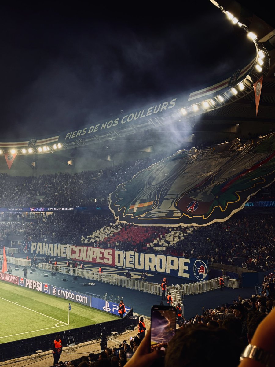 Abdullah__136's tweet image. #AllezParis ❤️💙